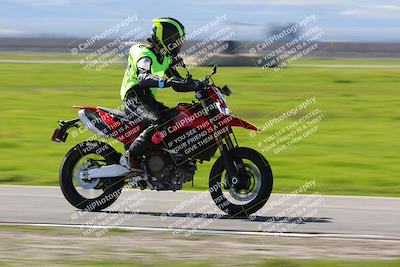 media/Feb-18-2024-Lets Ride (Sun) [[2a9a2d1337]]/C group/Panning/